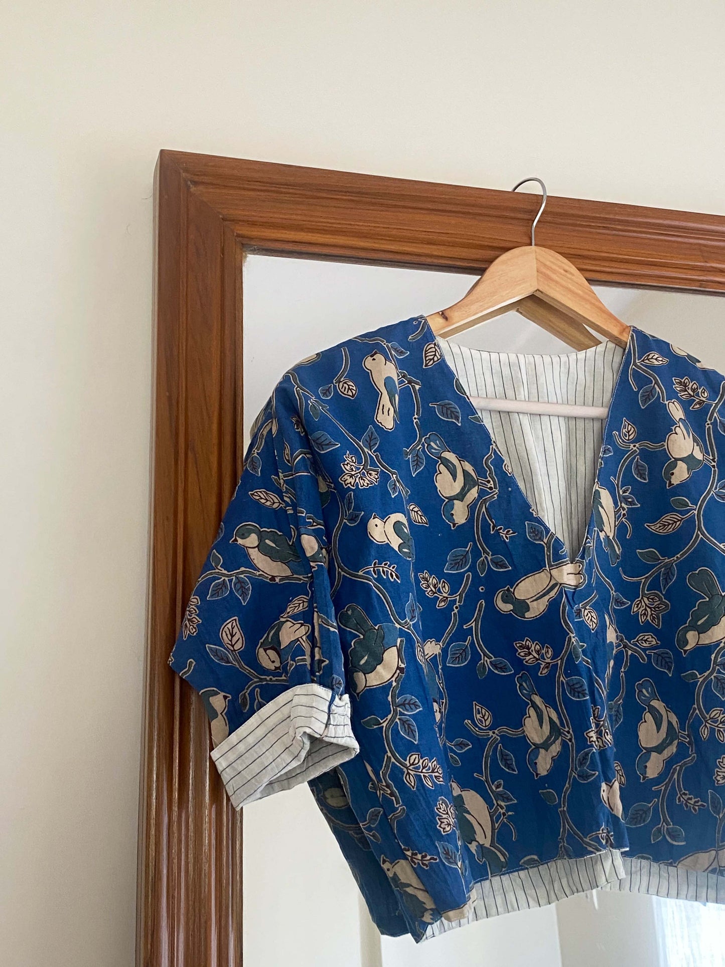 Reversible Blouse White & Blue