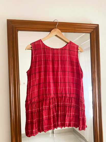 Marie Round Neck
