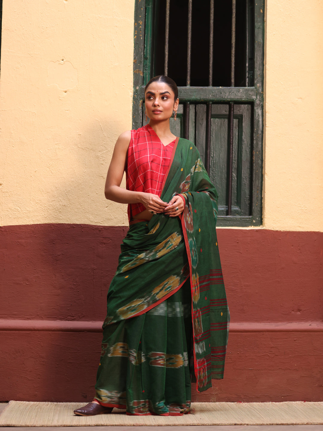Aranya taant saree