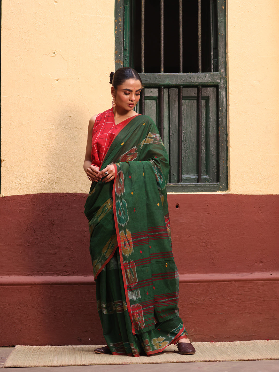Aranya taant saree
