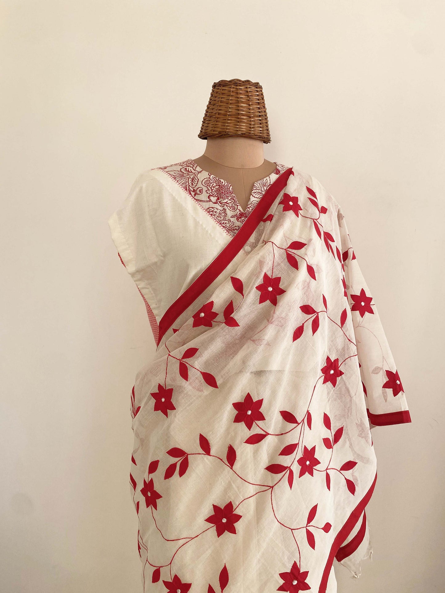 Jaal Phool Applique saree