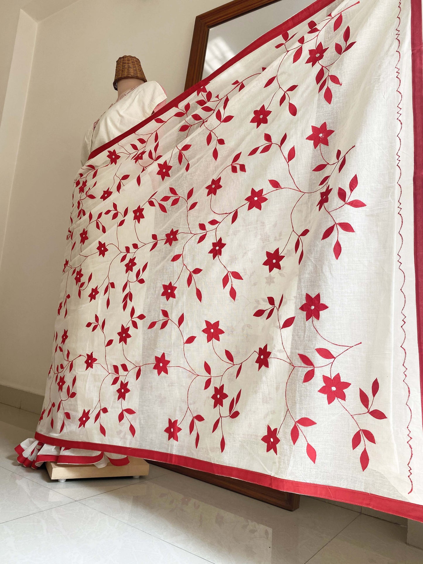 Jaal Phool Applique saree