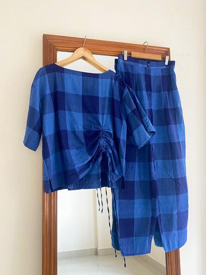 Neela KHADI EMBROIDERED SET