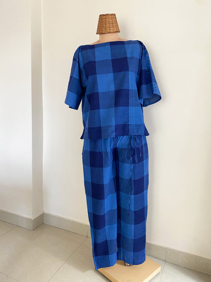 Neela KHADI EMBROIDERED SET