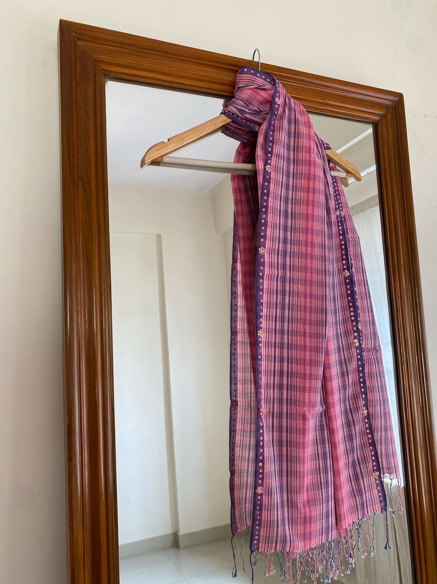 Striped scarves (SET of 2)