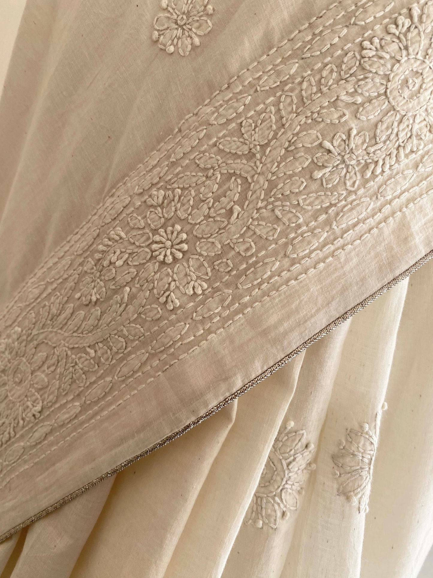 Kora Chikankari